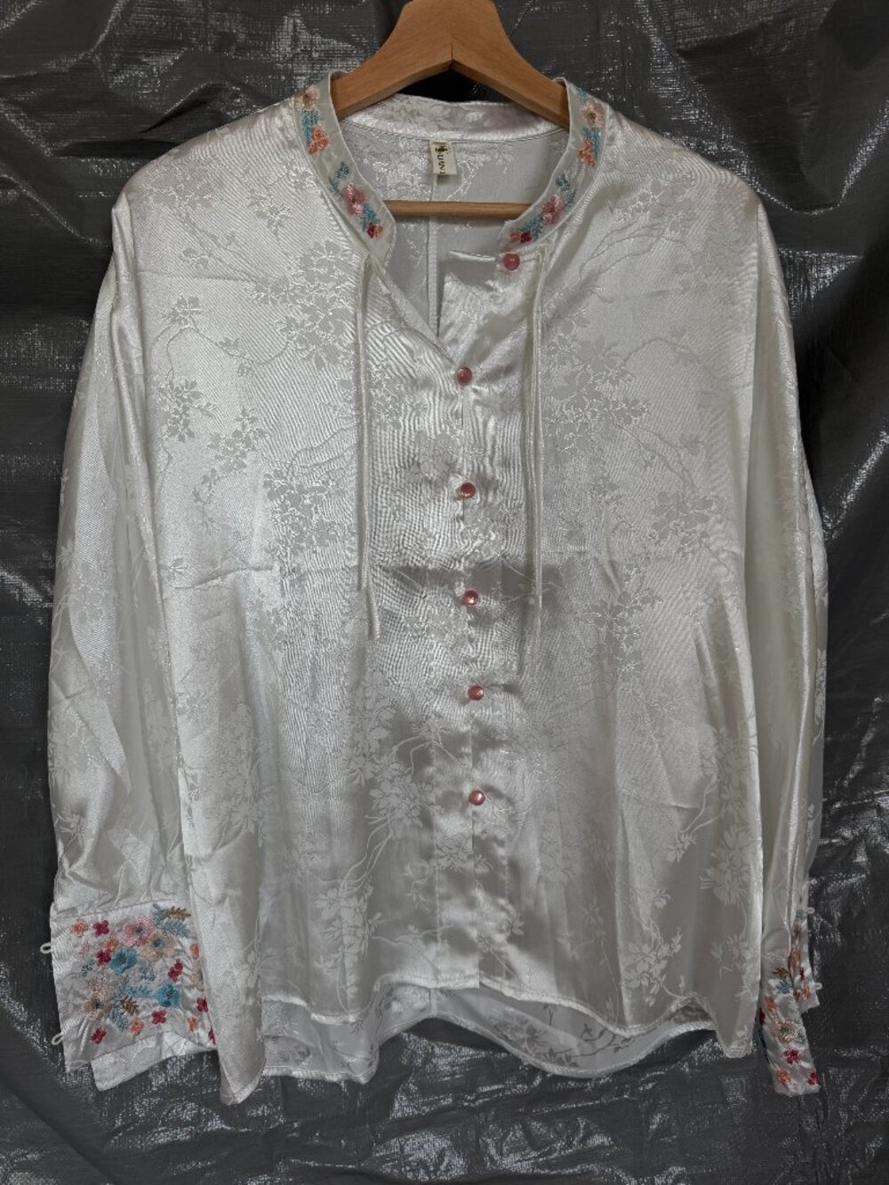 Lian Wang Womens White Satin Jacquard Embroidered Asian Chinese Blouse Jacket